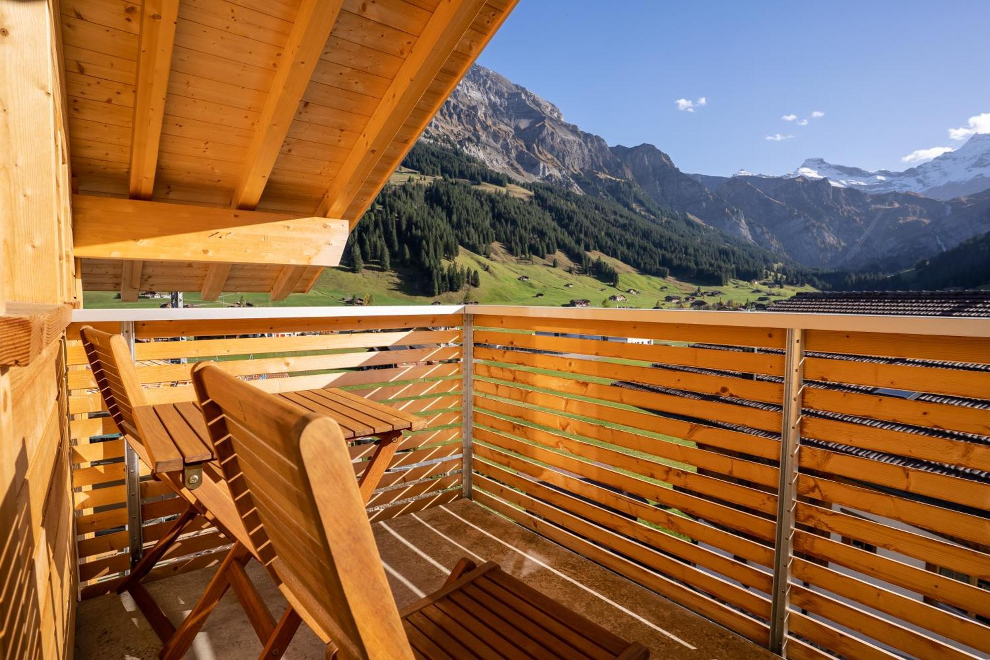 Chuenislodge2- Zwei Balkone, Gemuetlicher Kamin, Aussicht Apartment
