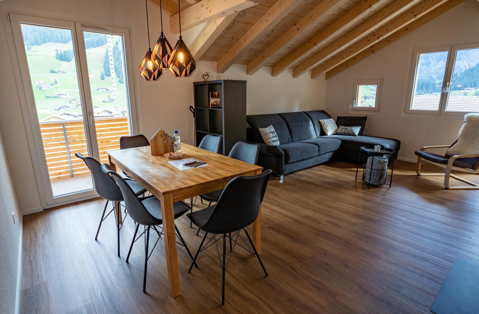 Chuenislodge2- Zwei Balkone, Gemuetlicher Kamin, Aussicht Adelboden